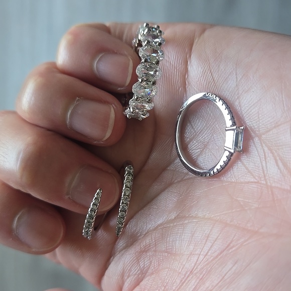 Elegant Silver Rings Set - Picture 1 of 6